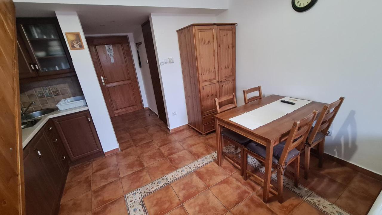 Gyulai Fuerdoe Apartman Esterno foto