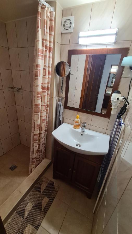 Gyulai Fuerdoe Apartman Esterno foto