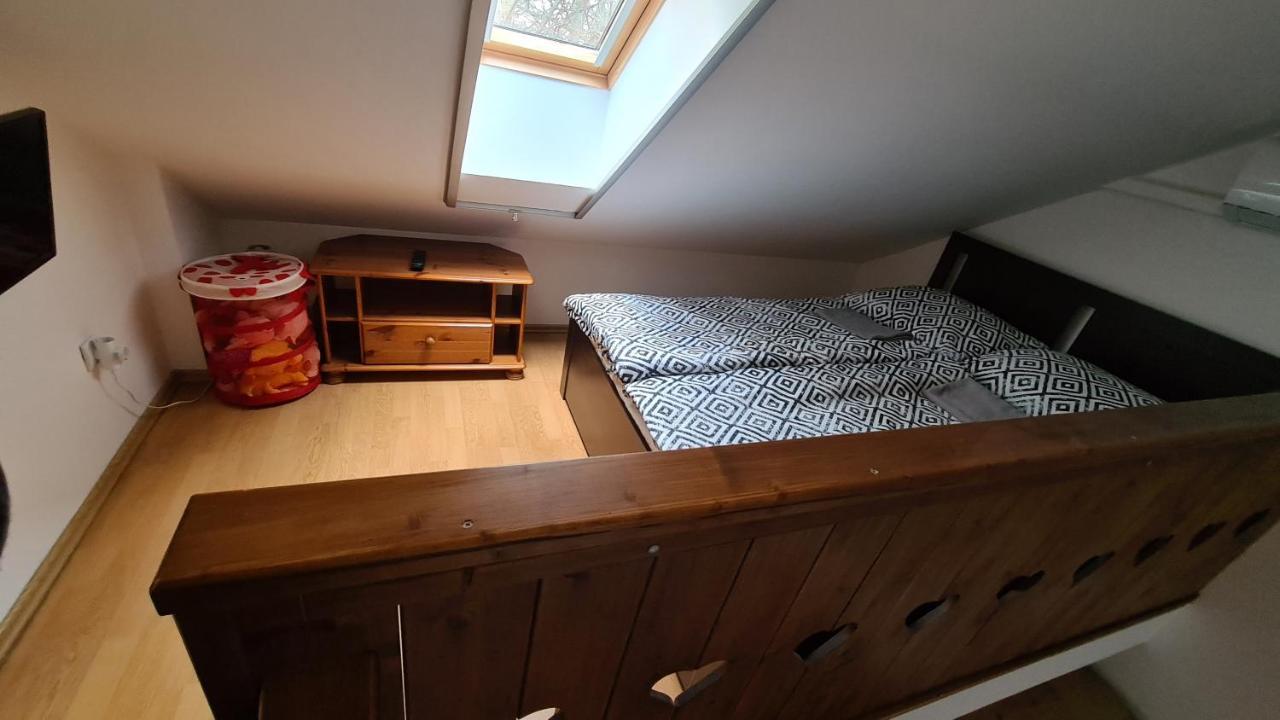 Gyulai Fuerdoe Apartman Esterno foto