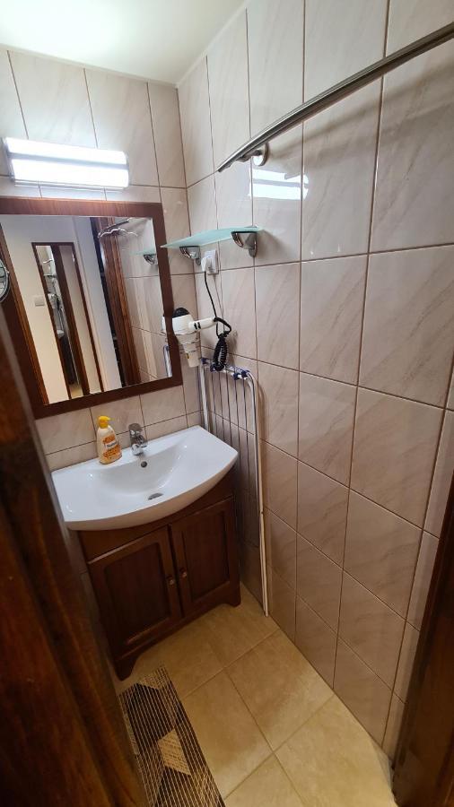 Gyulai Fuerdoe Apartman Esterno foto