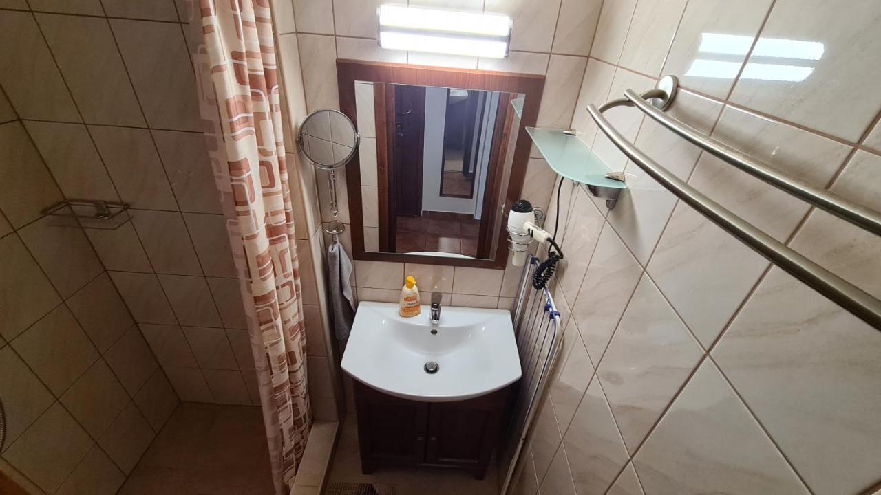 Gyulai Fuerdoe Apartman Esterno foto